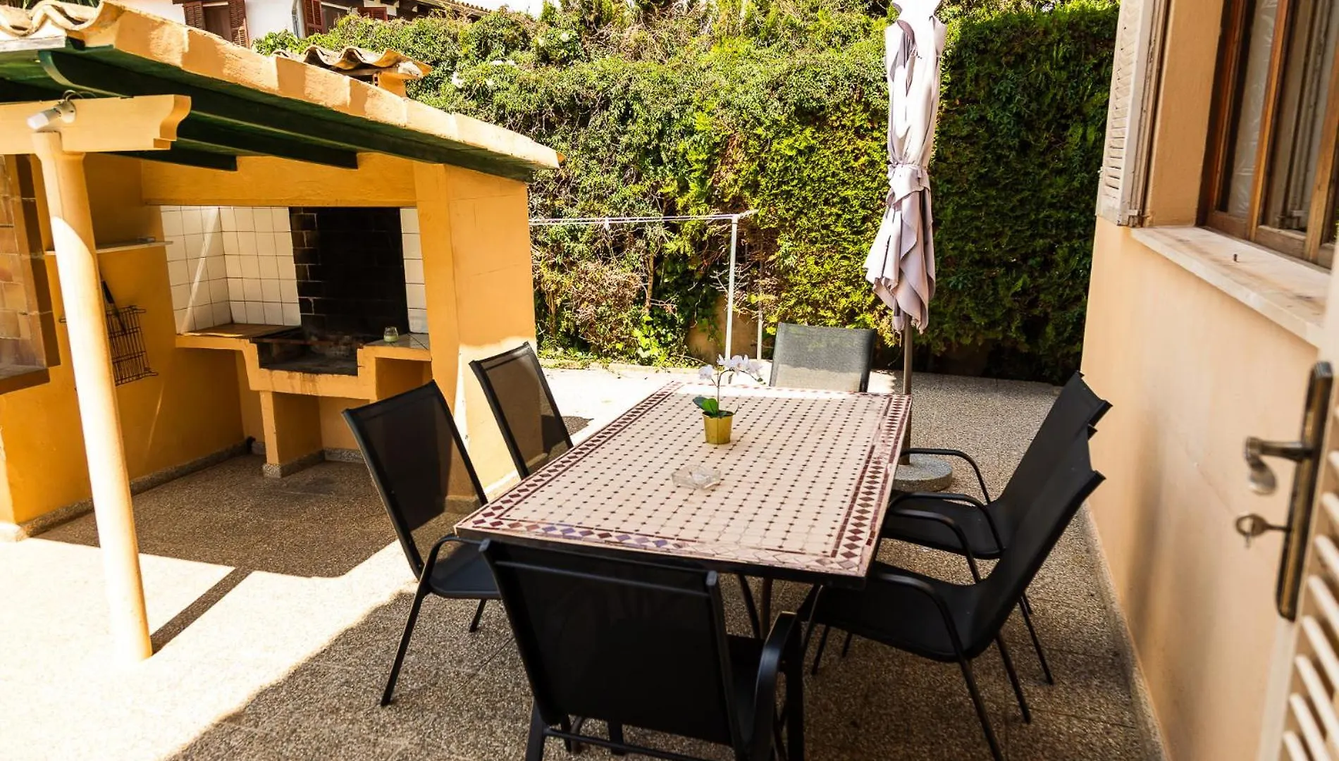 Villa Ca Na Susana. 3 Km From The Nearest Beach Urbanicacion ses palmeres Σπίτι διακοπών
